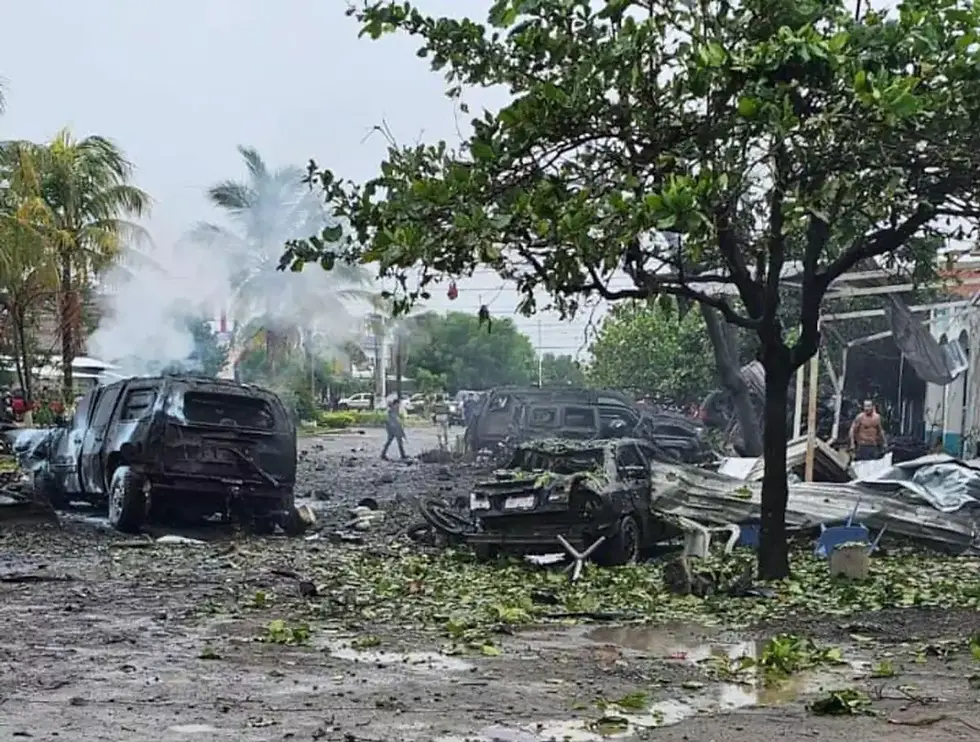 Alrededor de 60 homicidios dolosos, narco bloqueos y la explosión de una bomba son algunos de los episodios que se registraron en el último mes.