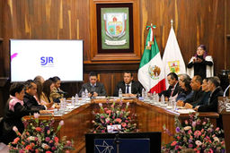 SAN JUAN DEL RÍO REAFIRMA SU COMPROMISO CON LA EDUCACIÓN FORMAL.