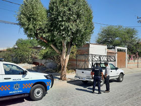 POLICÍA MUNICIPAL RECUPERA CAMIONETA ROBADA.