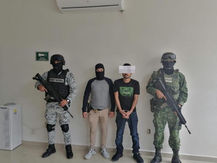 Captura FGE a “El 300”, líder delincuencial y generador de violencia en la zona sur del estado.