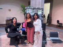 ENTREGA TITULAR DE LA ST EQUIPAMIENTO A MUJERES EMPRENDEDORAS EN LA CAPITAL.