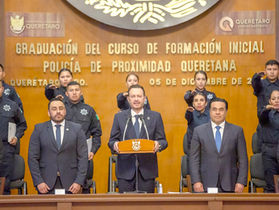 PRESIDE MAURICIO KURI CEREMONIA DE GRADUACIÓN DE NUEVOS POLICÍAS DE PROXIMIDAD.