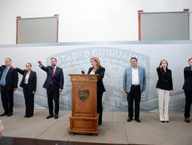 REALIZA GOBERNADORA MARU CAMPOS CAMBIOS EN SU GABINETE.