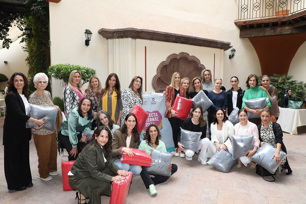 Los centros de acopio continúan recibiendo donativos de lunes a viernes en el Centro de Rehabilitación Integral de Querétaro (CRIQ), Casa de la Mujer, Centro Educativo y Cultural “Manuel Gómez Morin” y la Planta de Almacenamiento del SEDIF, en un horario de 8:30 a 15:00 horas.