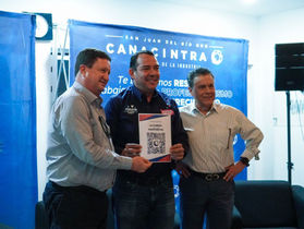 AFIRMA ROBERTO CABRERA QUE SE DEBE DE CONTINUAR CON UN GOBIERNO RESPONSABLE EN EL MANEJO FINANCIERO.