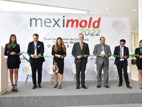 INAUGURA TITULAR DE SEDESU LA EXPO MEXIMOLD.