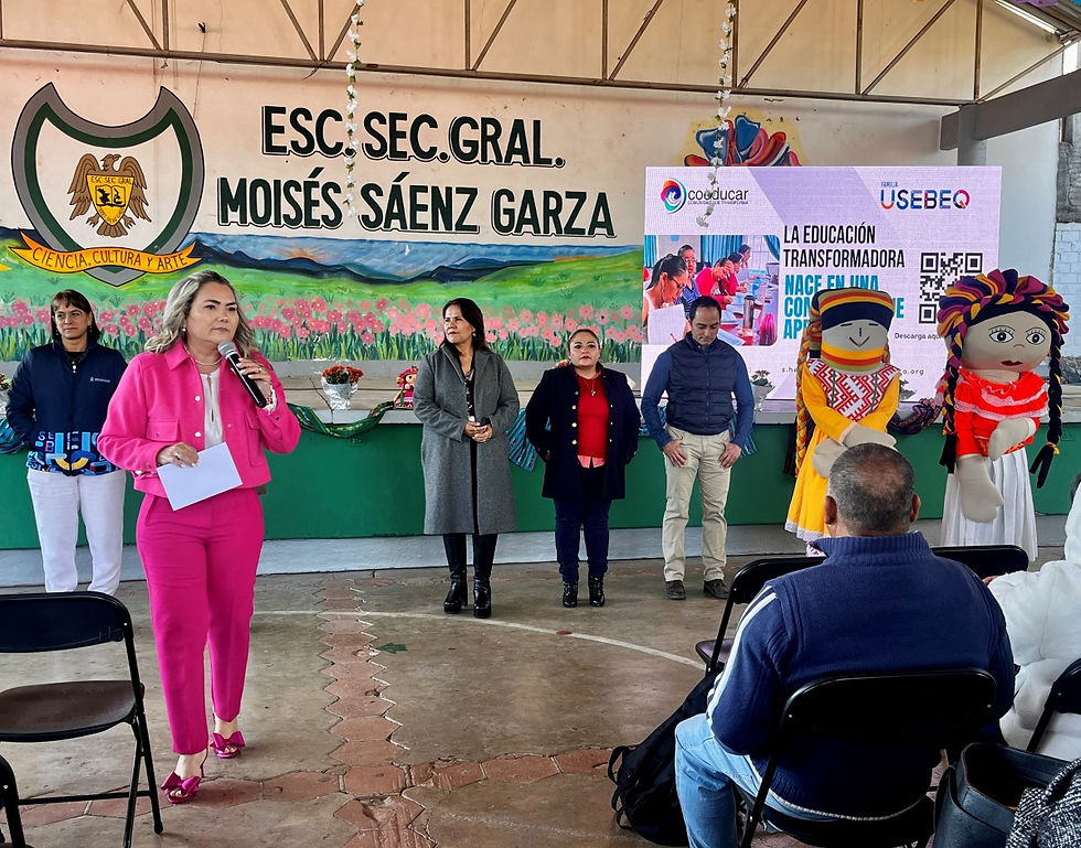 Irene Quintanar Mejía, encabezó de manera simbólica el arranque de los trabajos de la quinta sesión del Consejo Técnico Escolar.