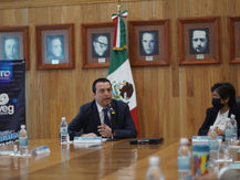 VAN UVEG Y PODER JUDICIAL VAN POR EL DESARROLLO DE USUARIOS Y FUNCIONARIOS.