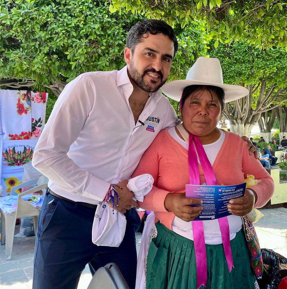 Finalmente, Agustín Dorantes, candidato al Senado de la República, indicó que nuestra riqueza de tradiciones culturas y lenguas son nuestro orgullo y un tesoro que debemos cuidar, preservar y exaltar.