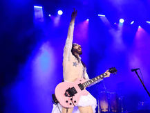 CONCLUYE FESTIVAL SEJUVE CON LA PRESENTACIÓN DE MODERATTO.