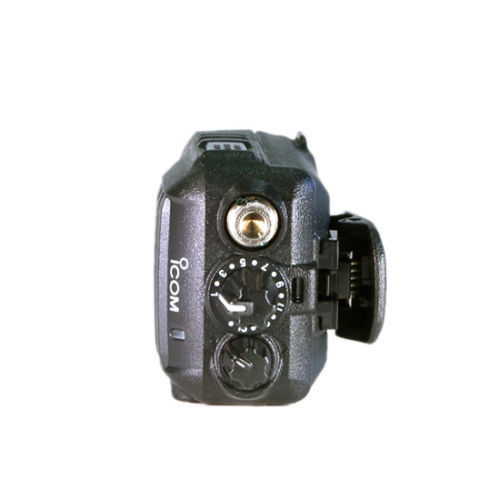 Thumbnail: Icom IC-F3001/F4001