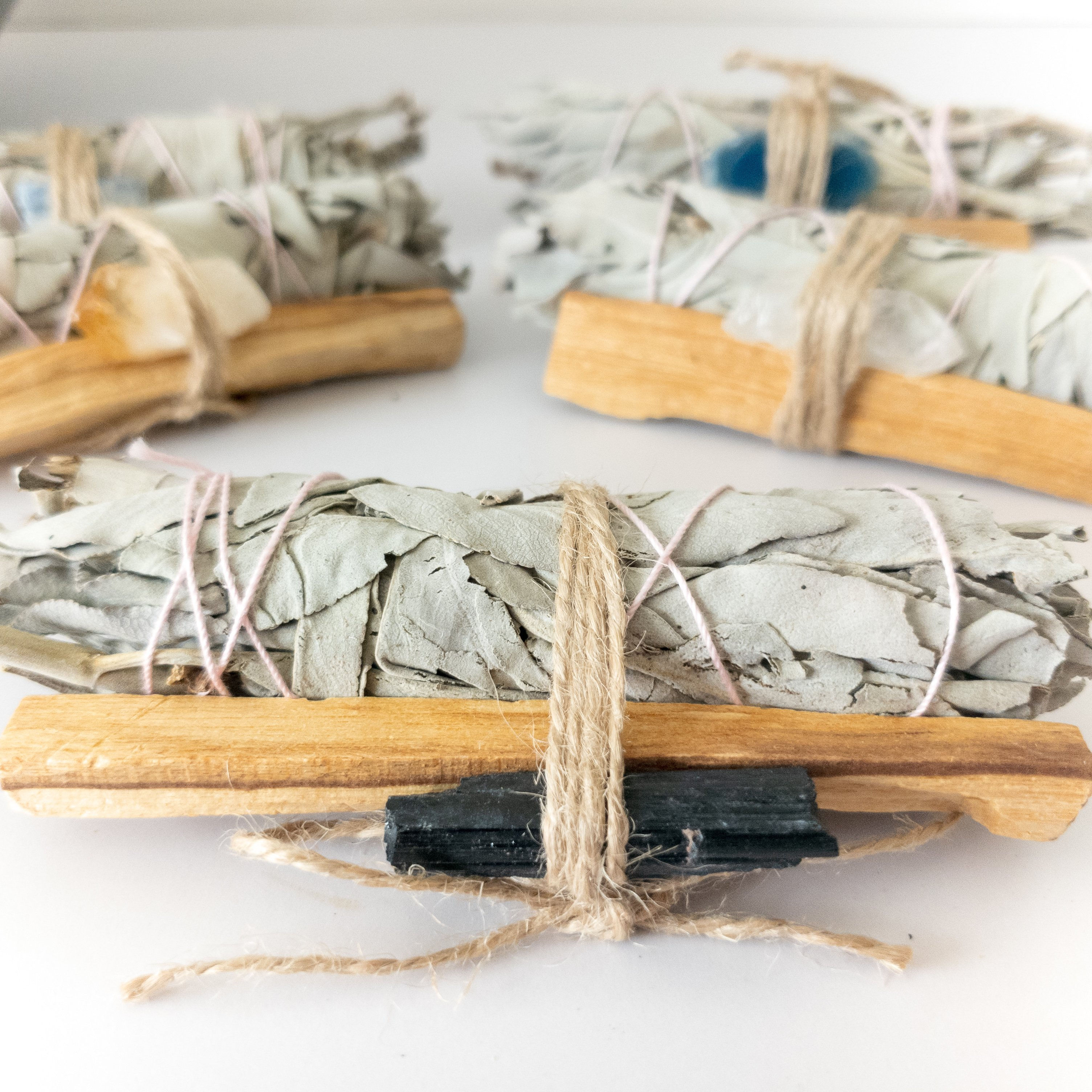 Palo Santo, Salbei & Kristall Räucherset