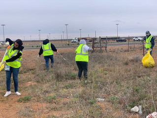 Porter's participates in Keep Andrews Beautiful Spring Trash Bash