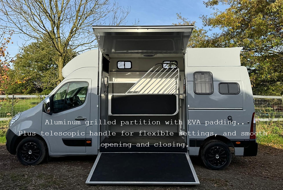 Horsebox for horse comfort