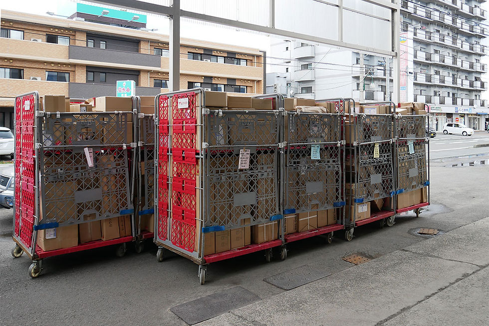 仕分けされた商品、本日中に全国へ旅立ちます