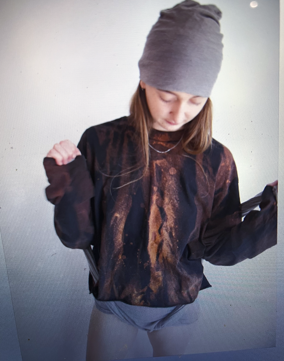 Thumbnail: tee