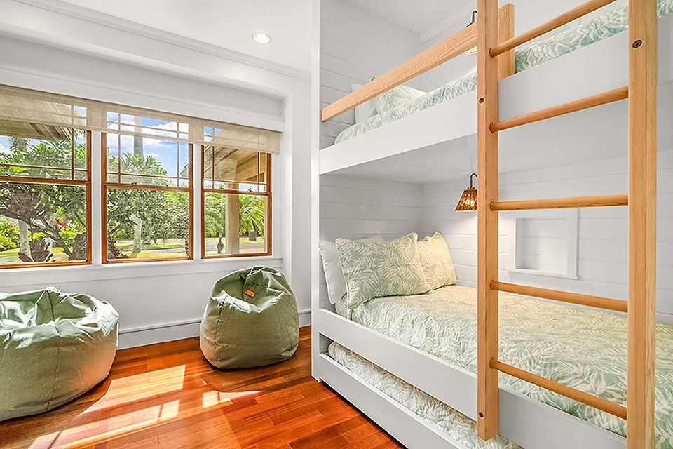 Bunk beds in a bedroom in a vacation rental house