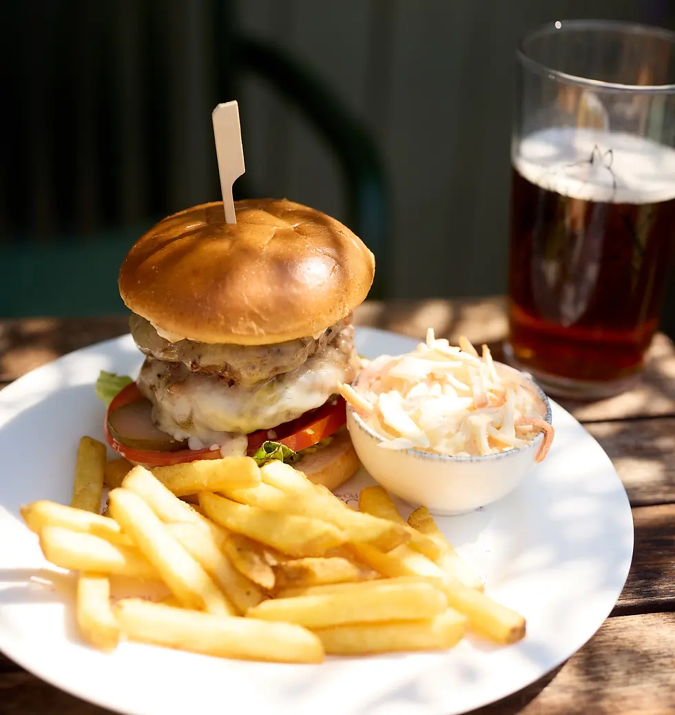 04_Lunch.webp