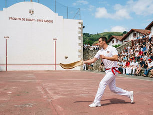 Vocabulaire pelote basque : guide complet des termes essentiels