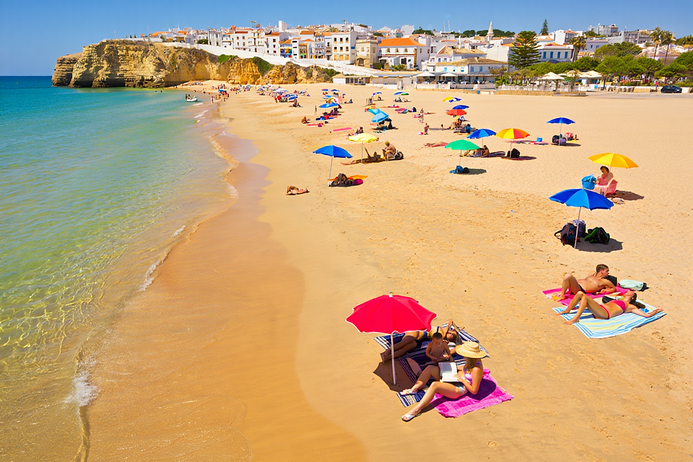 Pourquoi choisir Albufeira pour vos vacances au Portugal : notre guide