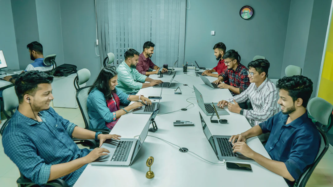 Decoding the Cost-Benefit Analysis of Outsourcing Technology Services for Small Businesses