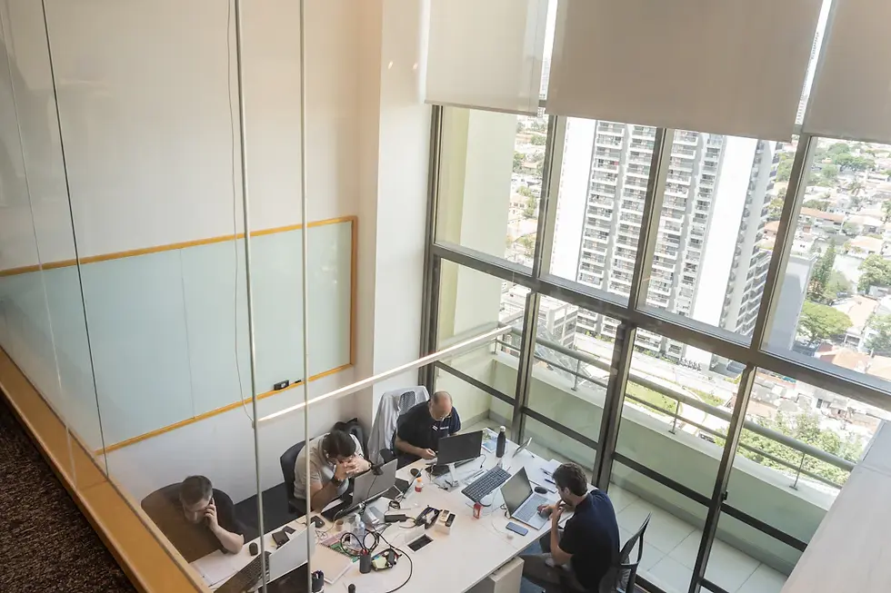 Establishing a Technology-Forward Company Culture: The Blueprint for Small Business Success