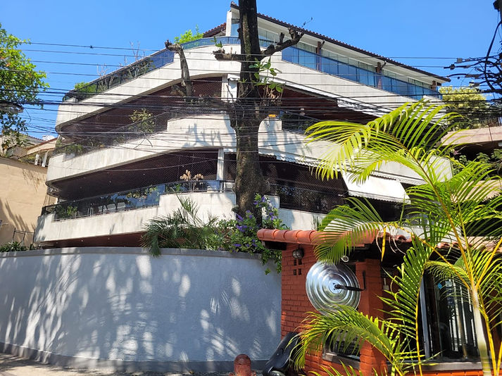 WhatsApp Image 2024-09-12 at 17.18.18 (1).jpeg