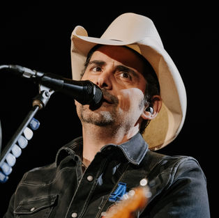 RECAP: BRAD PAISLEY BRINGS 'TRUCK STILL WORKS TOUR' TO ABBOTSFORD
