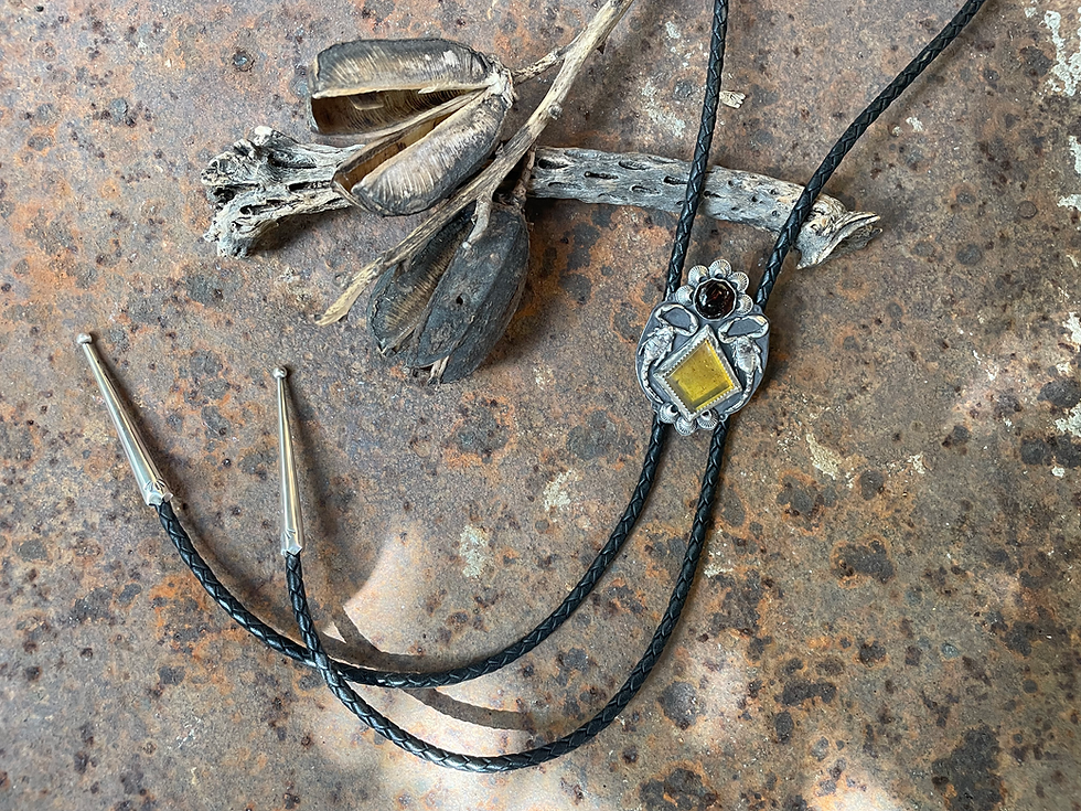 Thumbnail: The Golden Scorpion Bolo