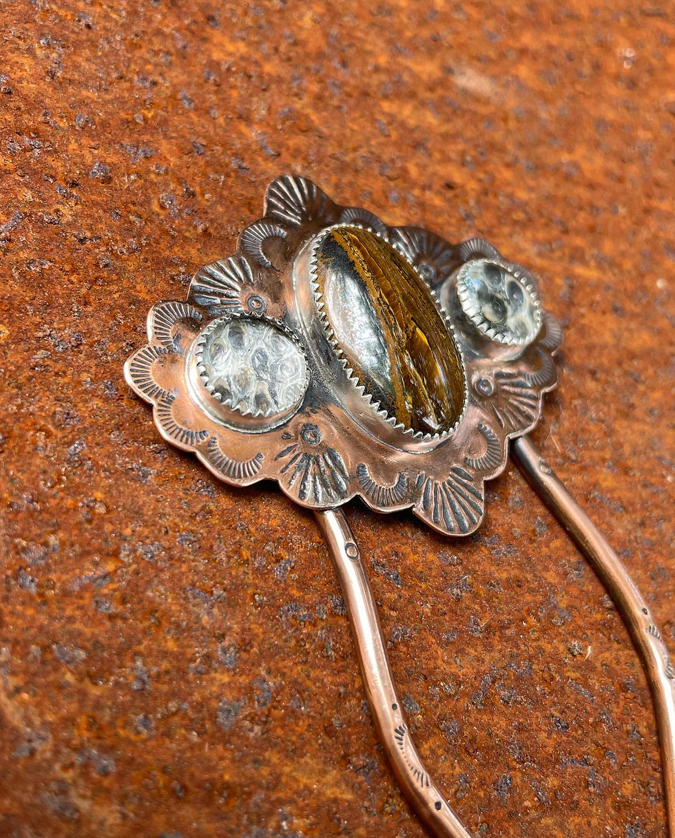 Thumbnail: The Tiger Iron's Hot Hair Pin