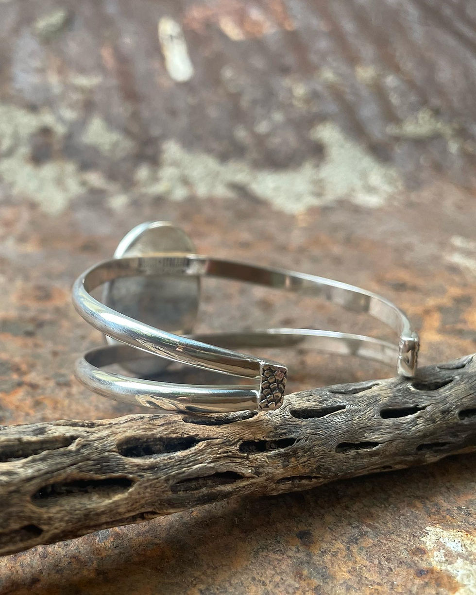 Thumbnail: The Coyote Cuff