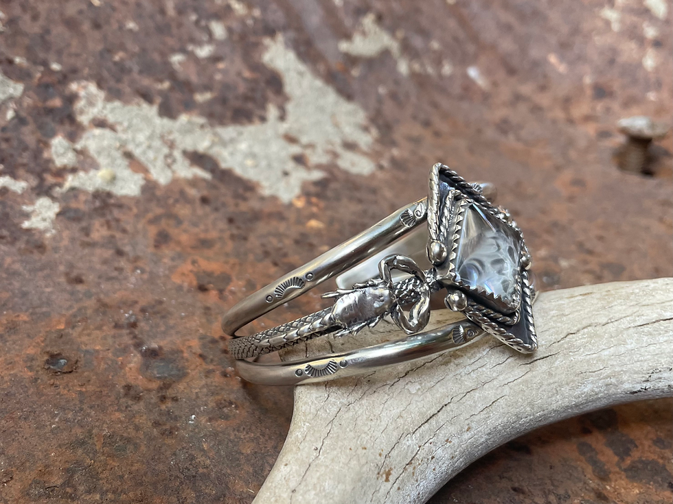 Thumbnail: The Scorpion Venom Cuff