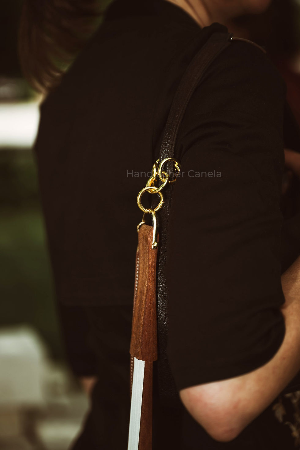 Thumbnail: Karabinen Ring um den Fächer an deiner Handtasche zu hängen.
