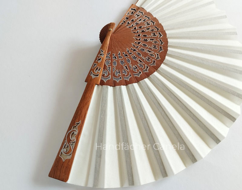 Miniature : Spanischer Handfächer aus Bubinga Holz. Handsägearbeit. Handbemalt. Bemalung