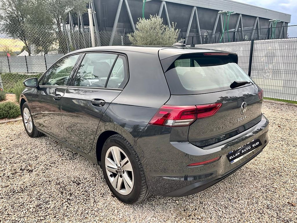 Miniature : Volkswagen Golf 8 berline Life 1re VIII 1.0 110 ch