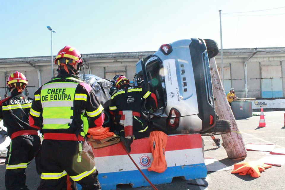 70465093_2977481282294031_67870364751007