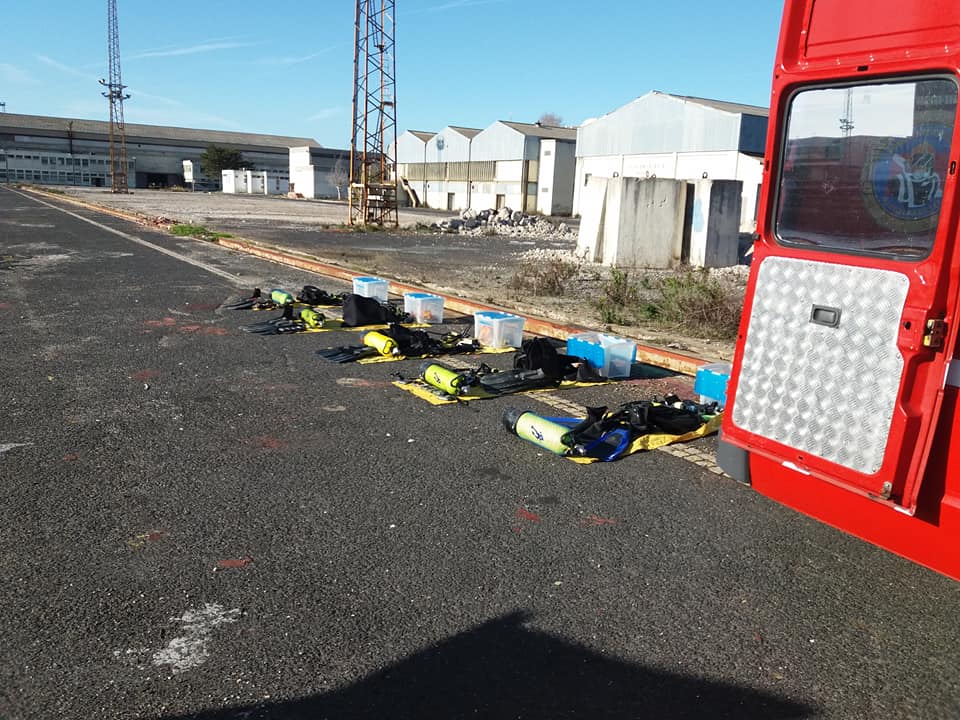 27654833_1957601760934672_31292788757687