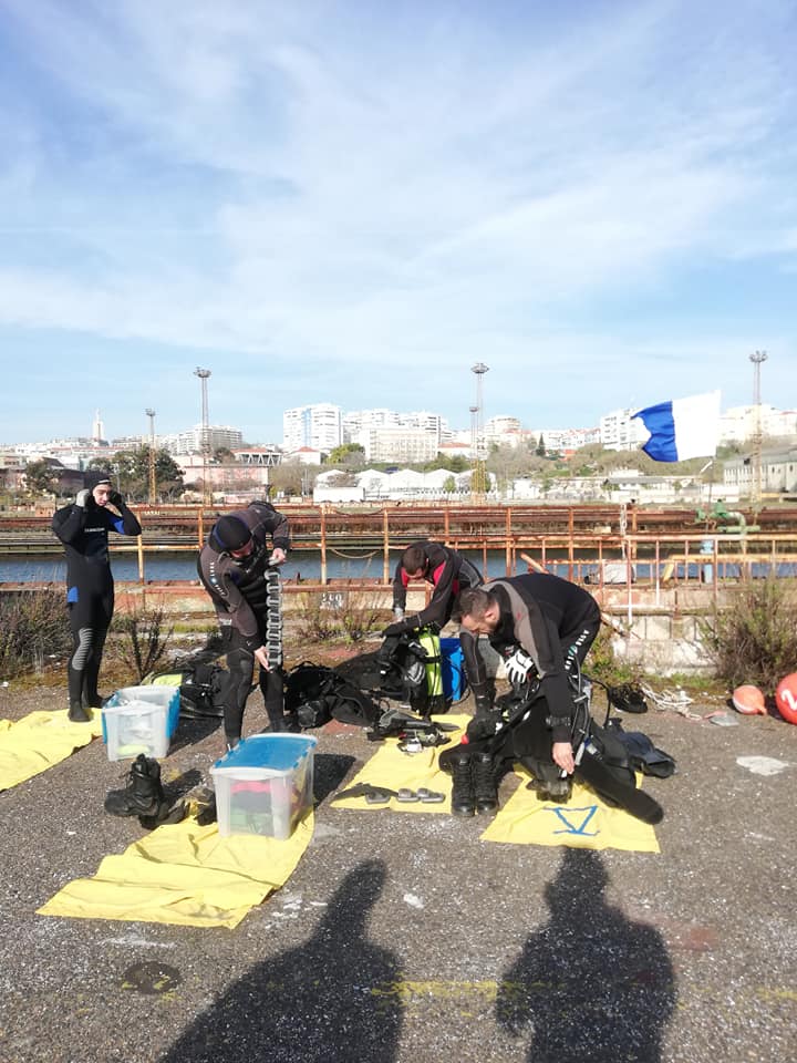 52682530_2201984639823634_39155901589796