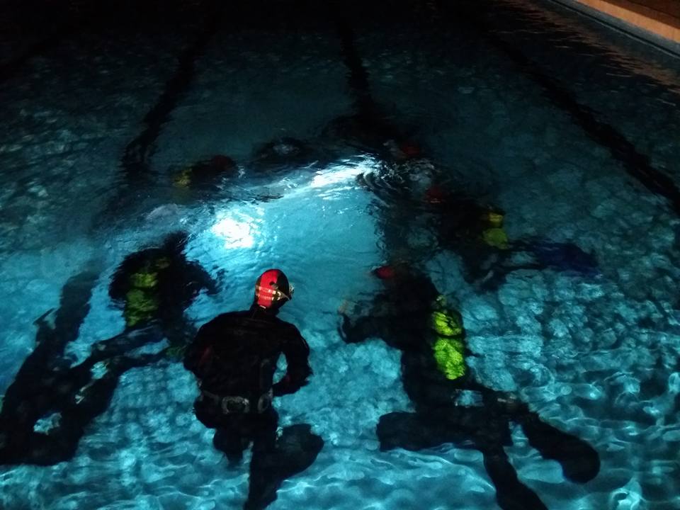 16864837_1565925983435587_31435977886876