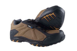 FILA DE $1499 A $599