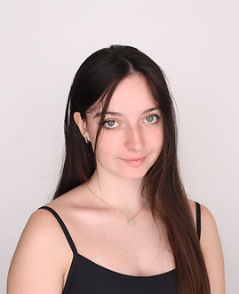 HunterLilycate.jpeg