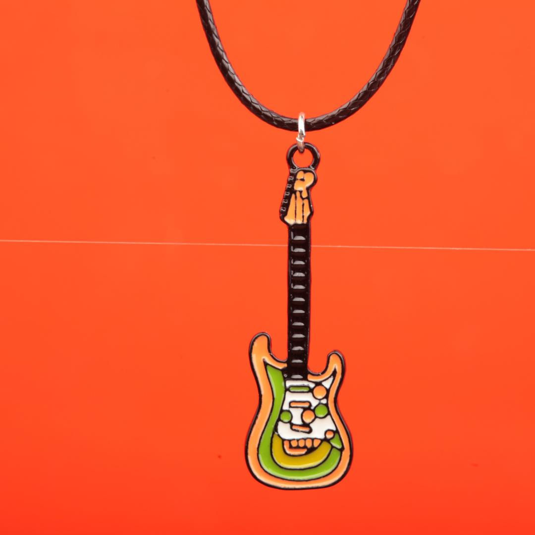 Mineli Elektro Gitar Deri İpli Kolye