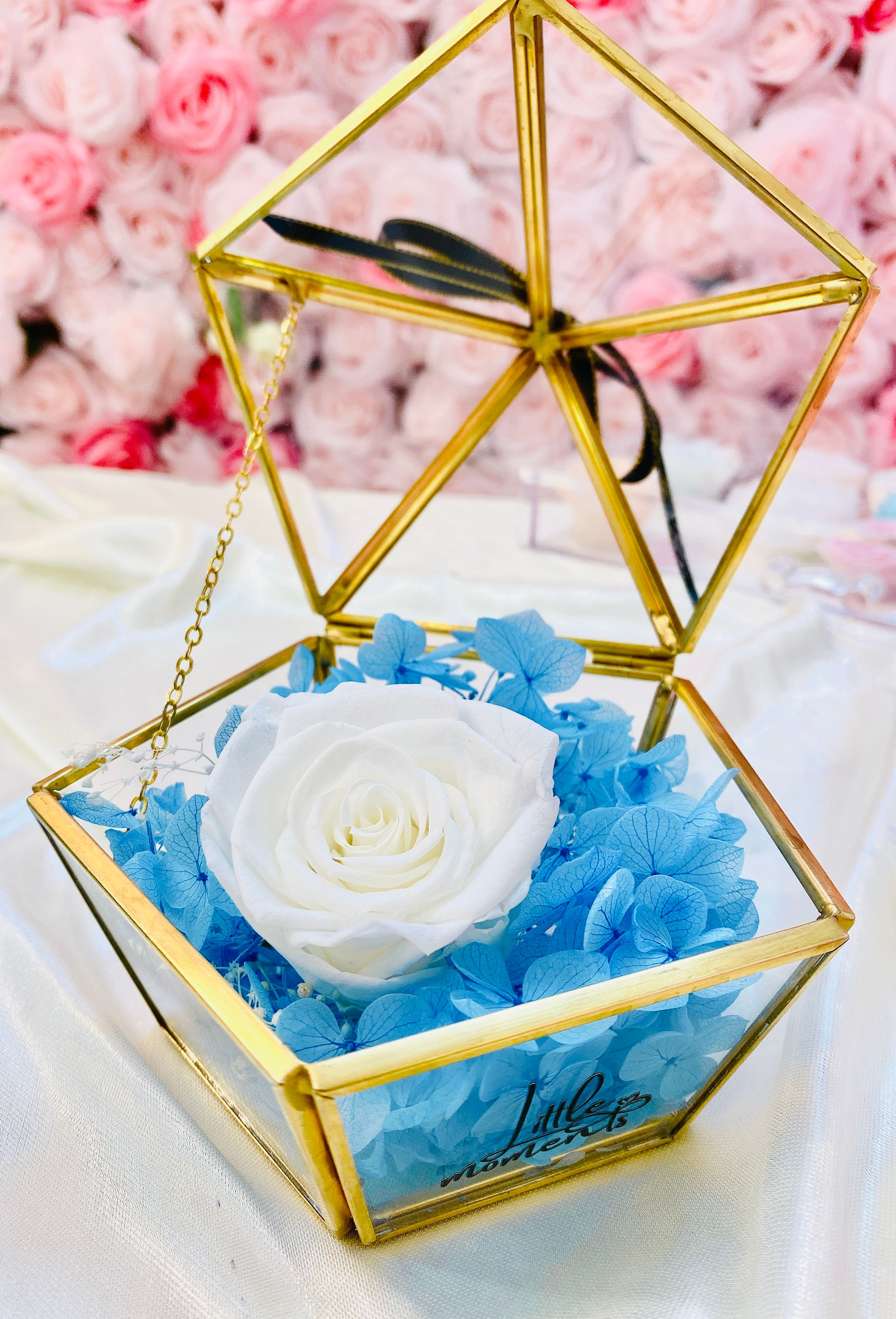 保鮮花玻璃盒 永生花花房 玫瑰花盒  Floral glass box - Classic Preserved Flower