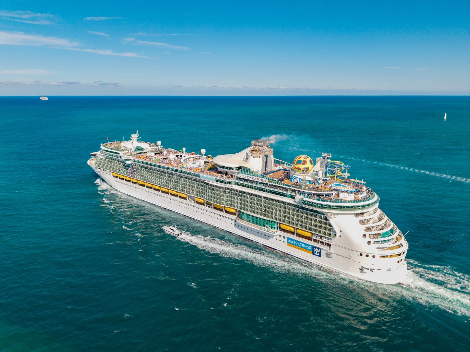 publicContain (6)_edited.jpg