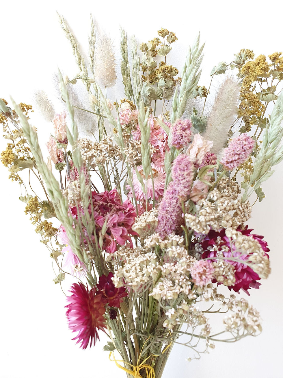 Thumbnail: Dried flower bouquets