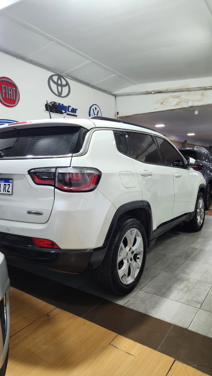 Miniatura: Jeep Compass Longitude 2.4 2021