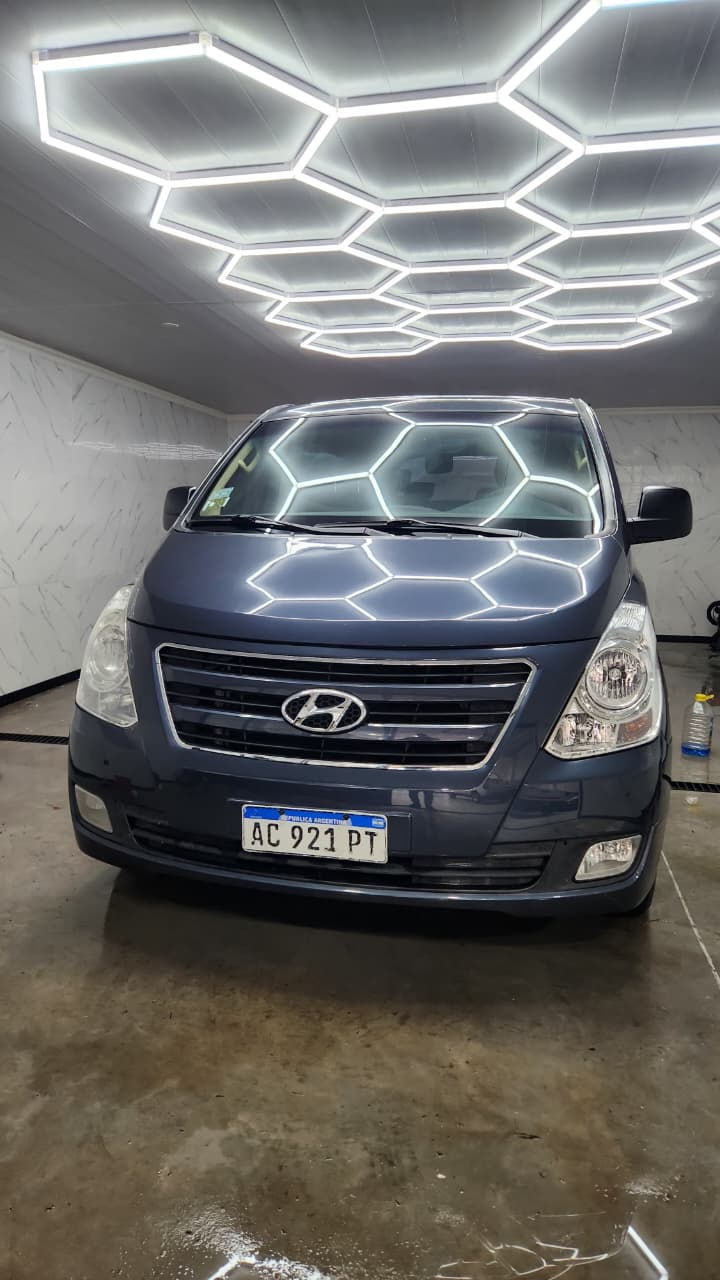 Miniatura: HYUNDAI H1 2018 (Valor en dolares)