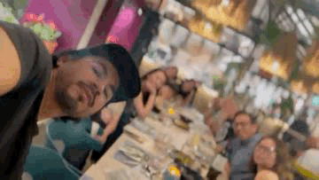 8D47AE88-66E6-443A-8A52-1AEEDCCF4FBB.GIF