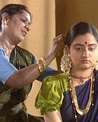 11-Oru Pennin Kathai.jpg