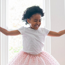 Tics är vanligt hos barn och ungdomar och kan vara svårt att upptäcka det